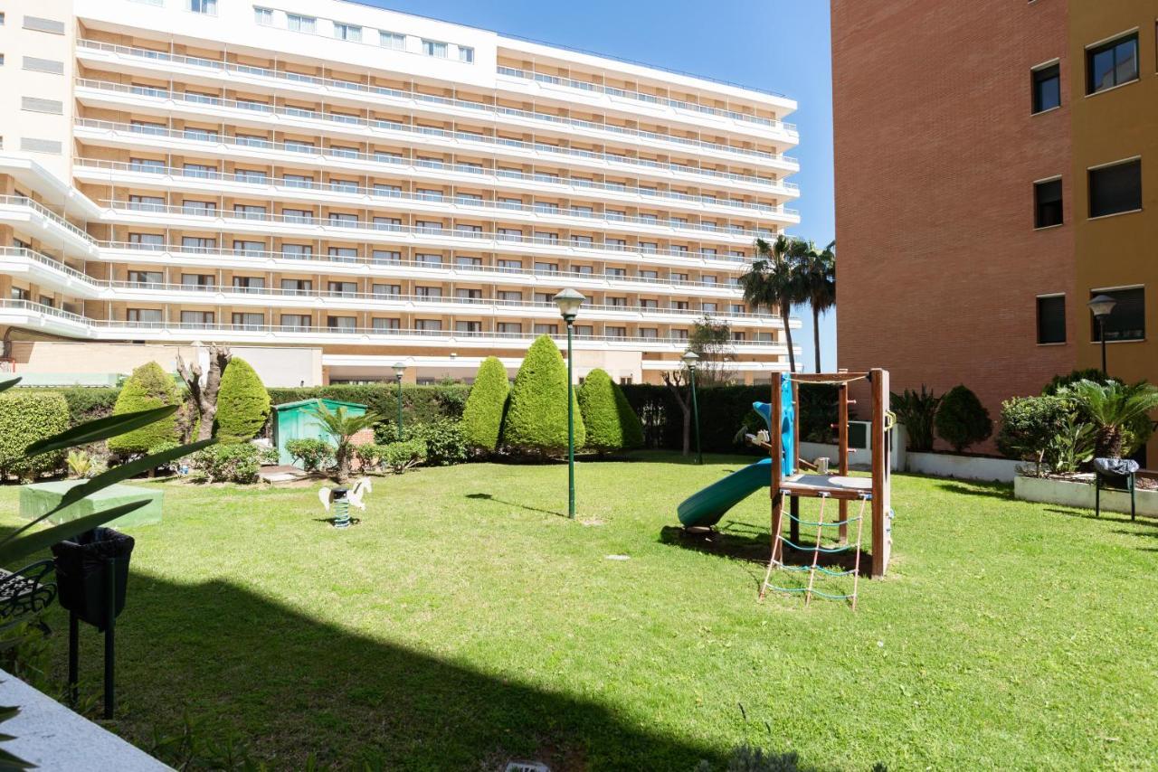 Apartamento Residencial Bajondillo 토레몰리노스 외부 사진